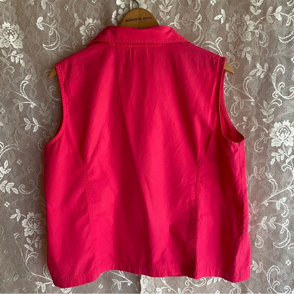 Vintage Y2k Disney Hot Pink Tigger Vest/Sleevless Top with Buttons - Picture 6 of 6